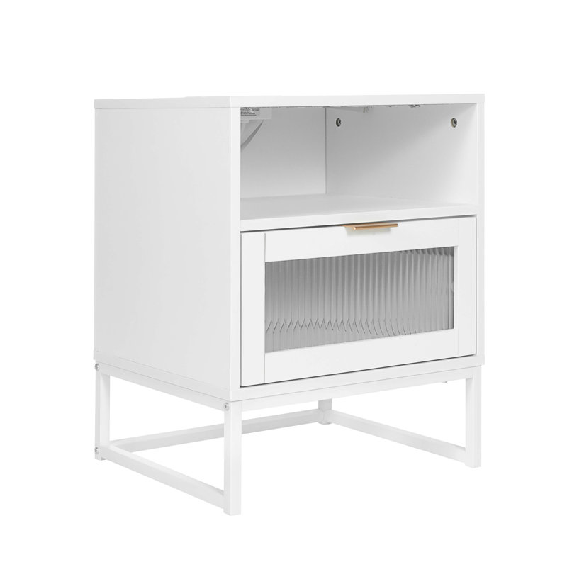 18.19'' W Nightstand, White