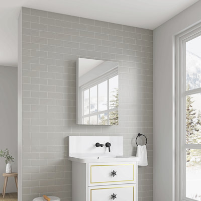 Armoire à pharmacie avec miroir de salle de bain - Armoires à pharmacie à porte en bois pour salle de bain, miroir encastré ou de surface, miroir de salle de bain avec rangement