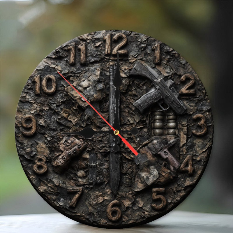 Horloge avec armes intégrées dans l'écorce
