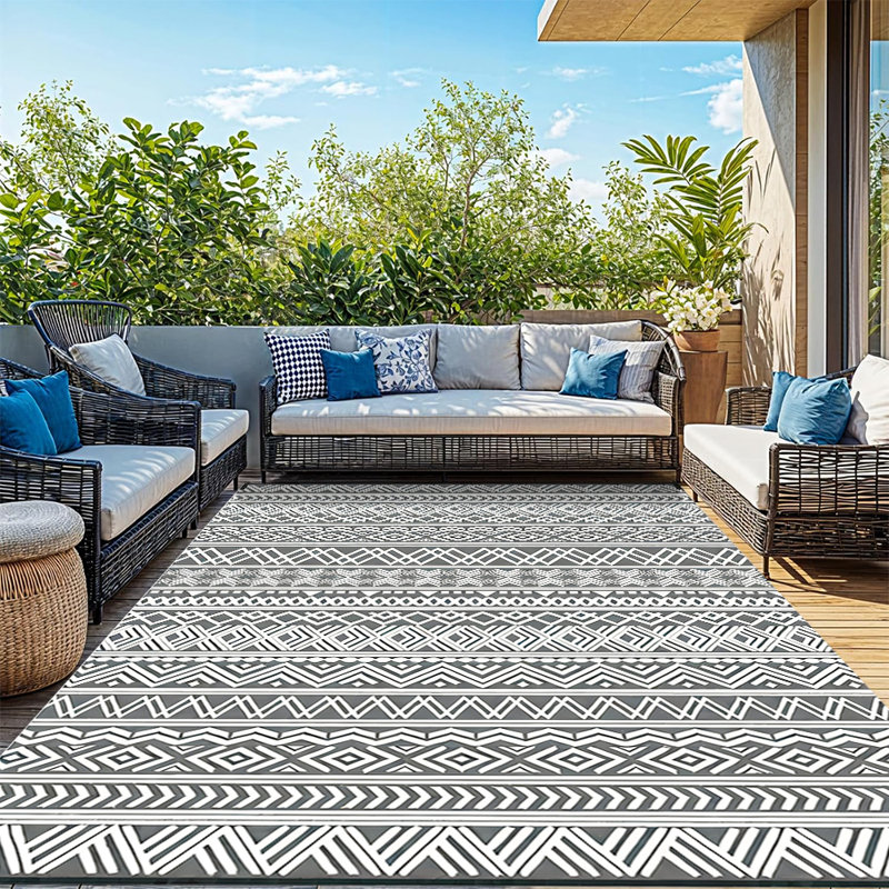 Camping Mat, Beach Mat,outdoor plastic straw rug Boho Outdoor Rug in Black & White – Weatherproof and Stylish