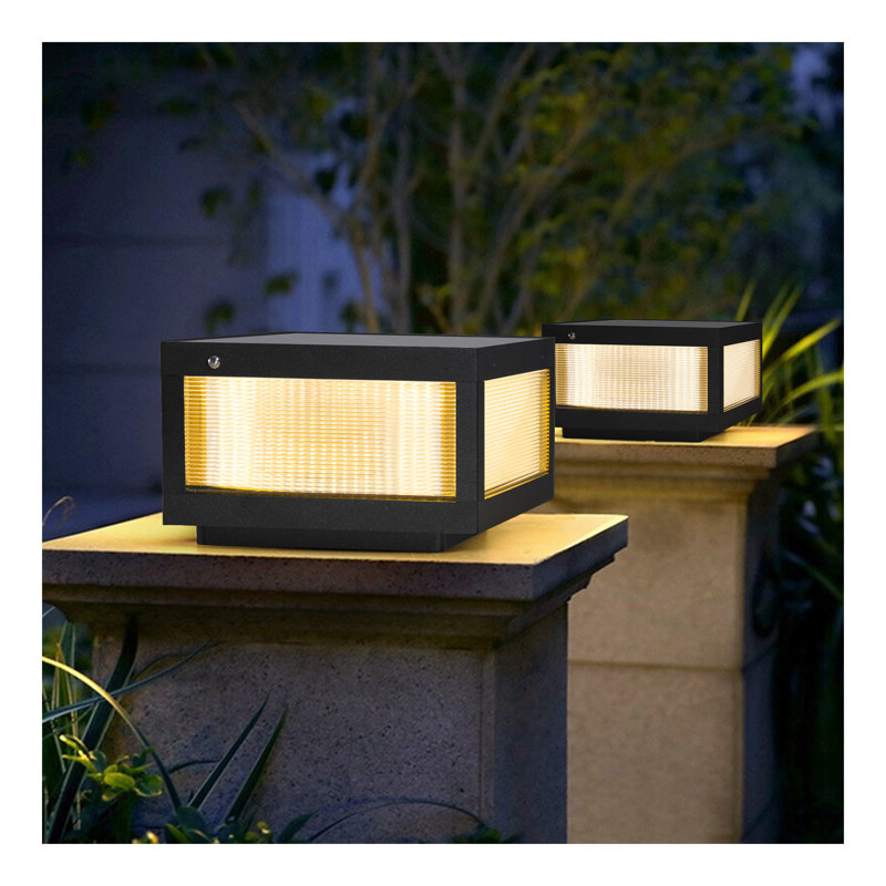 Luminaire de plafond à DEL 12 po à énergie solaire noire, lumière de clôture extérieure moderne pour les allées, les terrasses et les patios (paquet de 2)