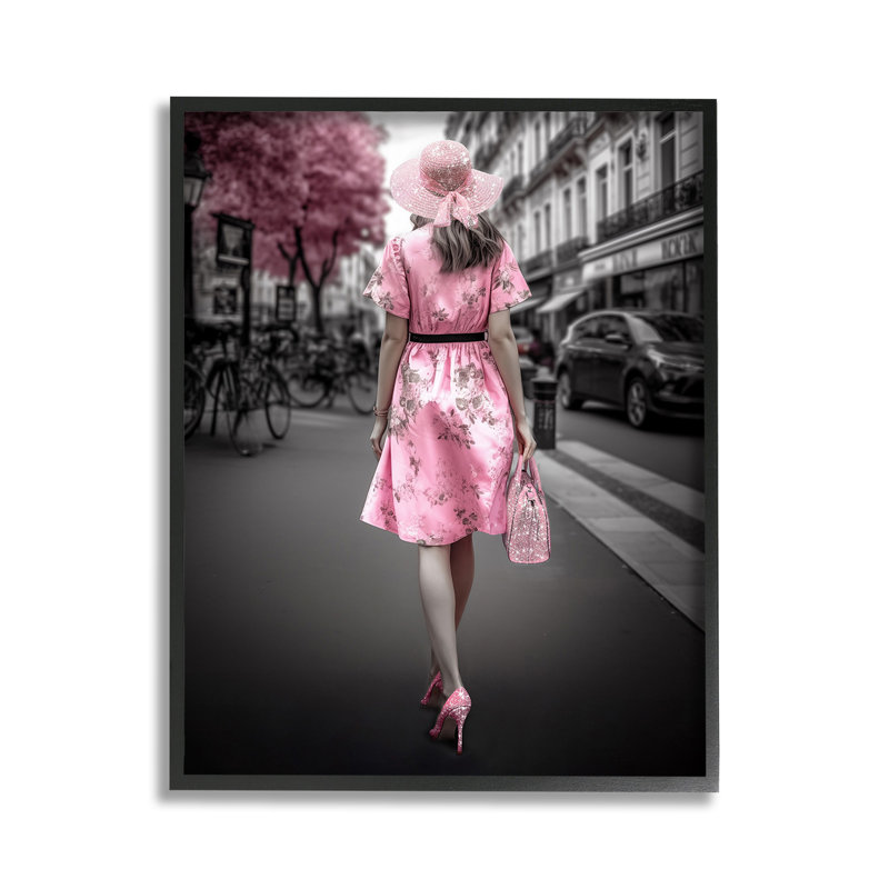 Femme branchée, giclée d'art par ZiweiLi, Giclée encadrée noir minuit, H 14 po x l 11 po
