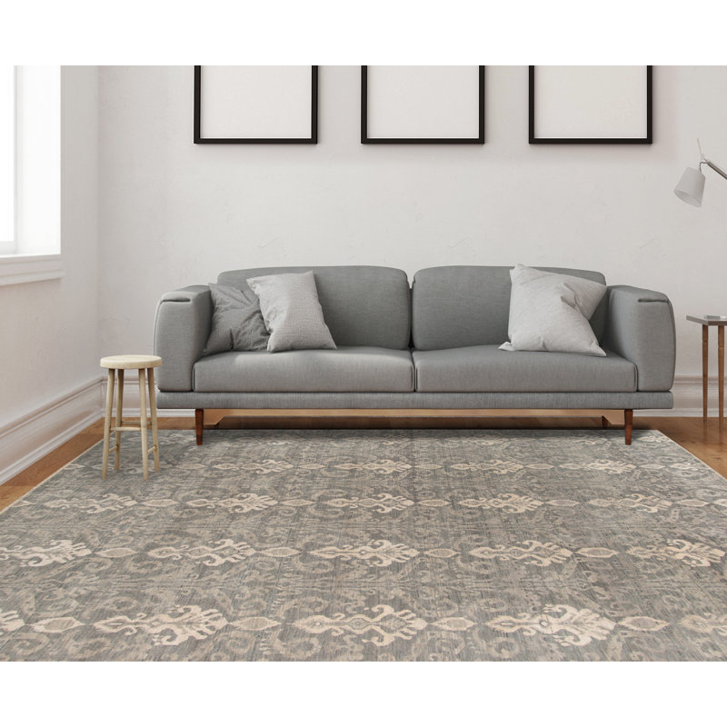 Pearl Geometric Area Rug in Gray, Rectangle 2' x 3'