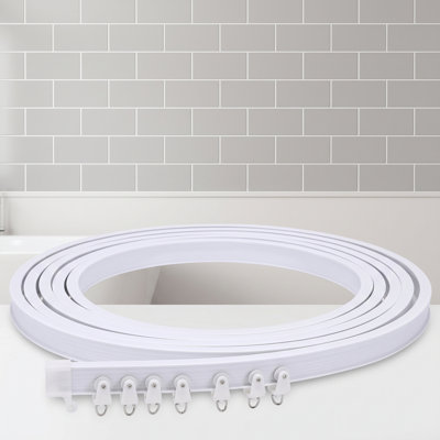 This white flexible ceiling curtain track kit measures 5 m (16.4 ft); the bendable rail supports smooth sliding and is intended for room dividers, RVs, and bay window installations.