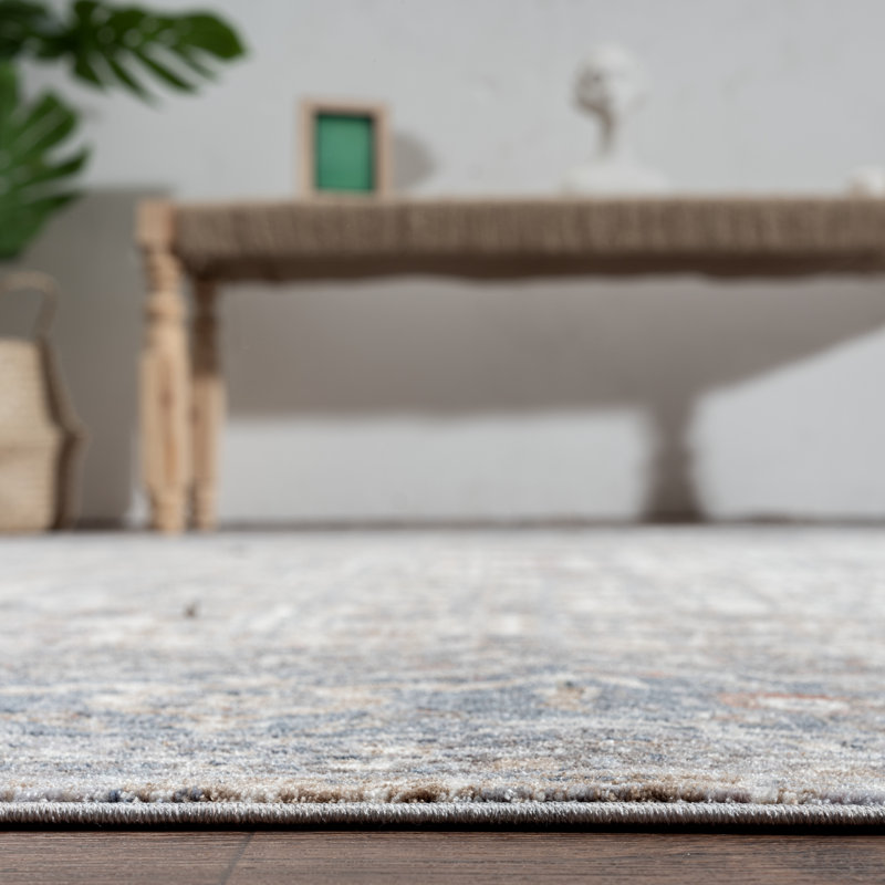 6 Oriental Area Rug in Ivory, Rectangle 2' x 3'