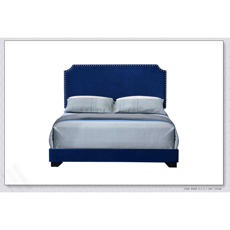 Grand lit en velours bleu Haemon