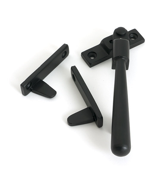 Newbury Night-Vent Locking Fastener, Matt Black