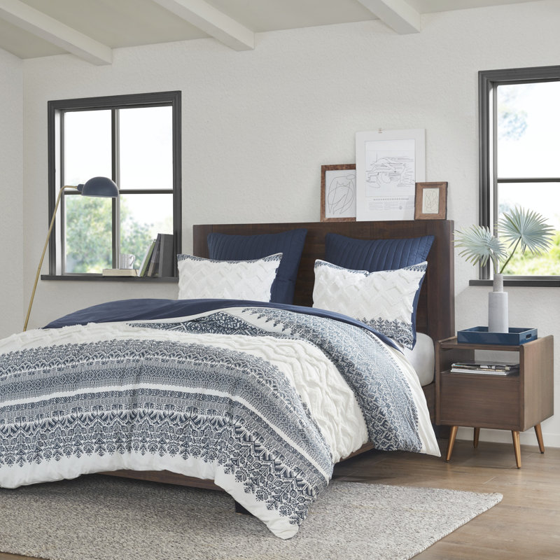 Full/Queen Navy Cotton Duvet Cover Set with Chenille Tufting