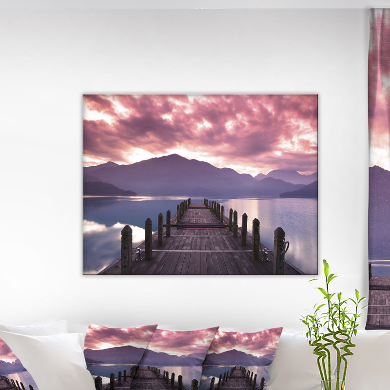 «Beautiful Spring Sea at Morning», photographie, H 30 po x l 40 po x P 1,5 po, Métal