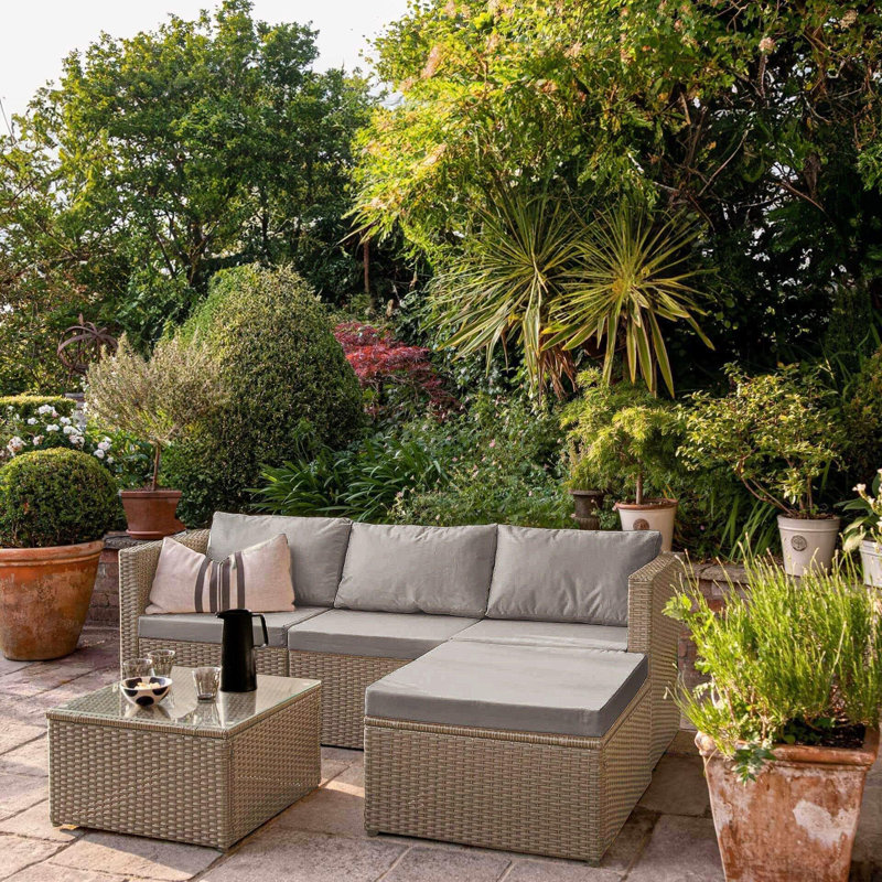 Luzi 4 Seater Rattan Garden Corner Sofa Set with Lean Over Parasol - Natural Weave, Cream