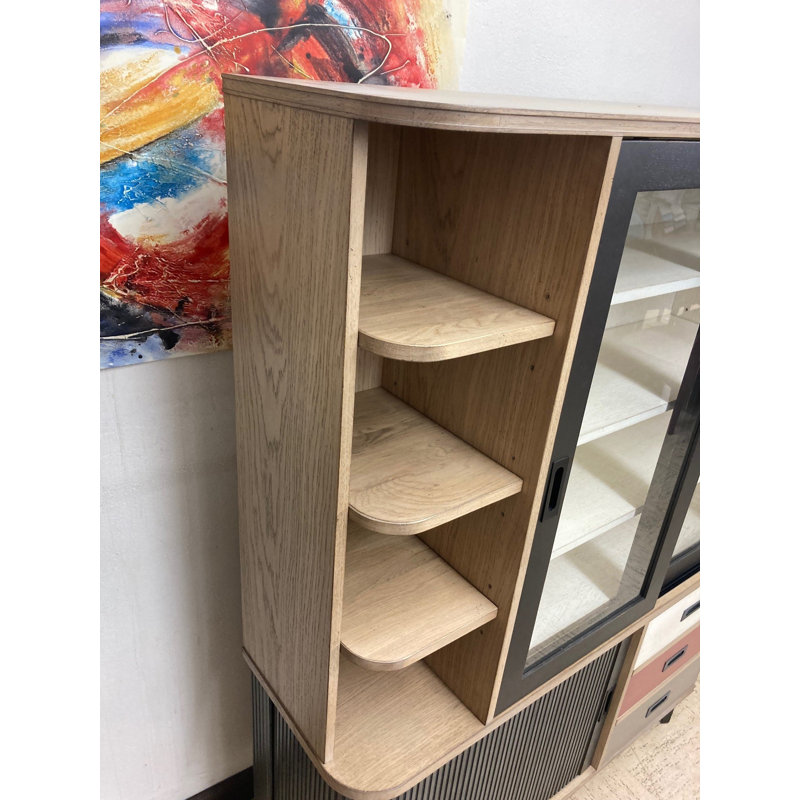 VORTEX VITRINE