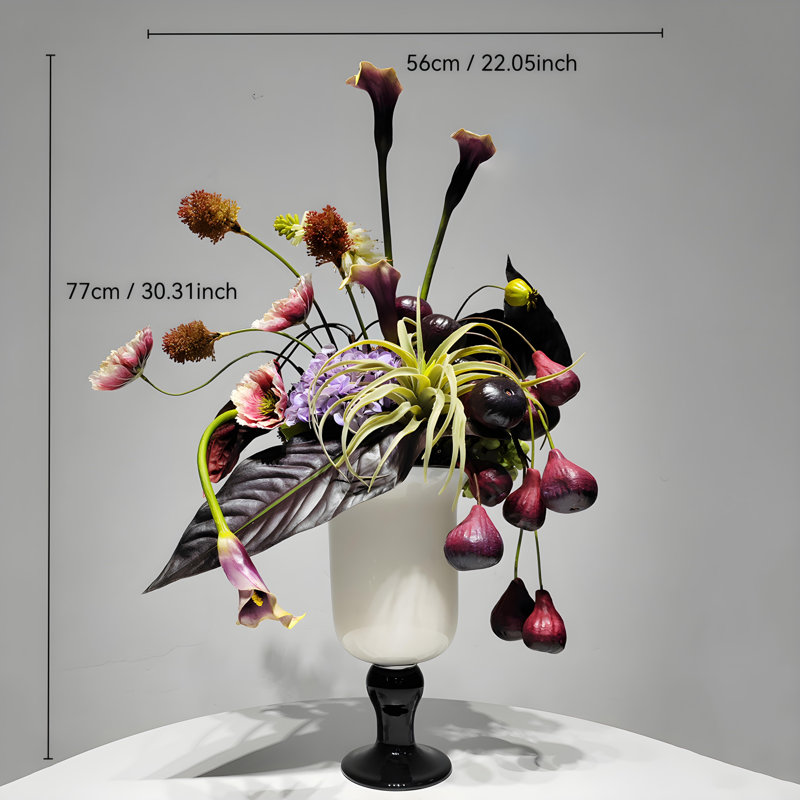 Ornements de fleurs simulées