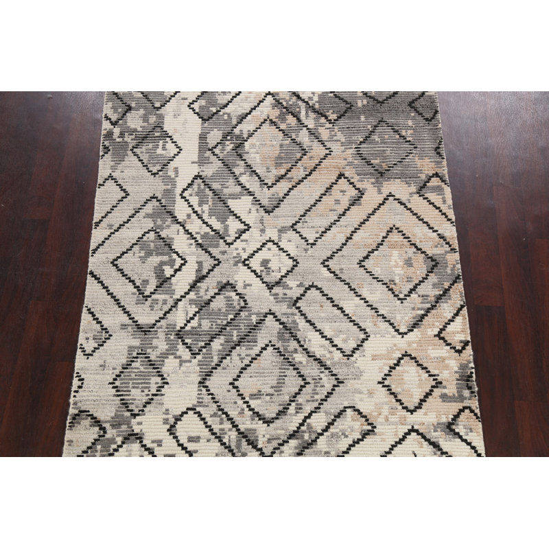 Tapis unique en laine noué à la main gris nouvel âge 5 pi 4 po x 7 pi 5 po Ozias