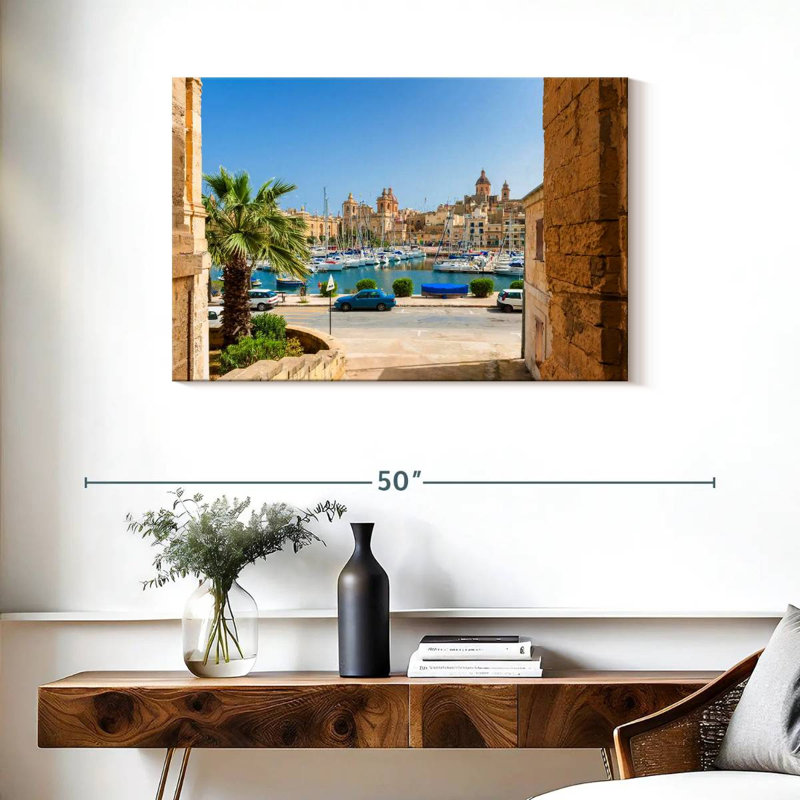 Gillard Street à Senglea Marina, H 24 po x l 36 po