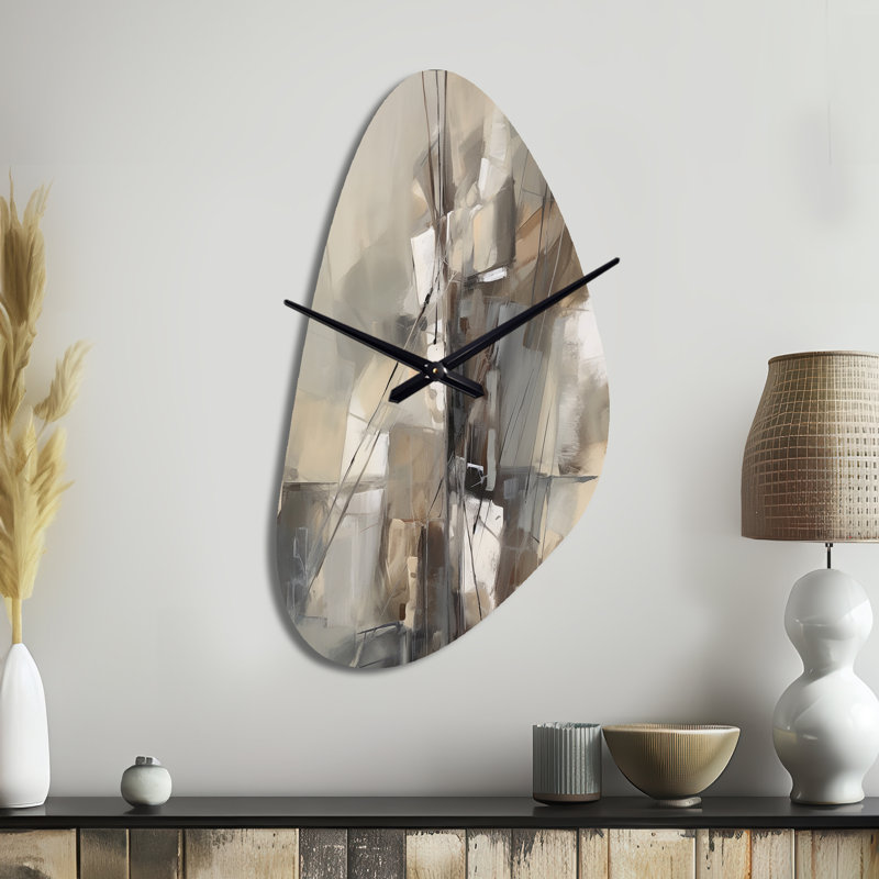 «Methia Abstract Design Shapes I - Abstract Collages», horloge murale asymétrique, Moyenne