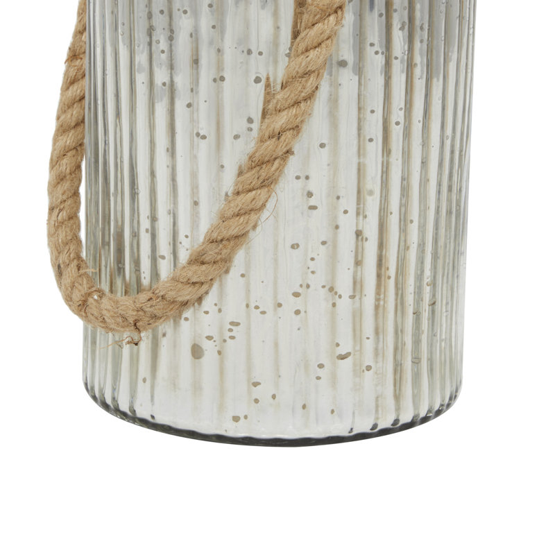 Porte-votive en fer et verre