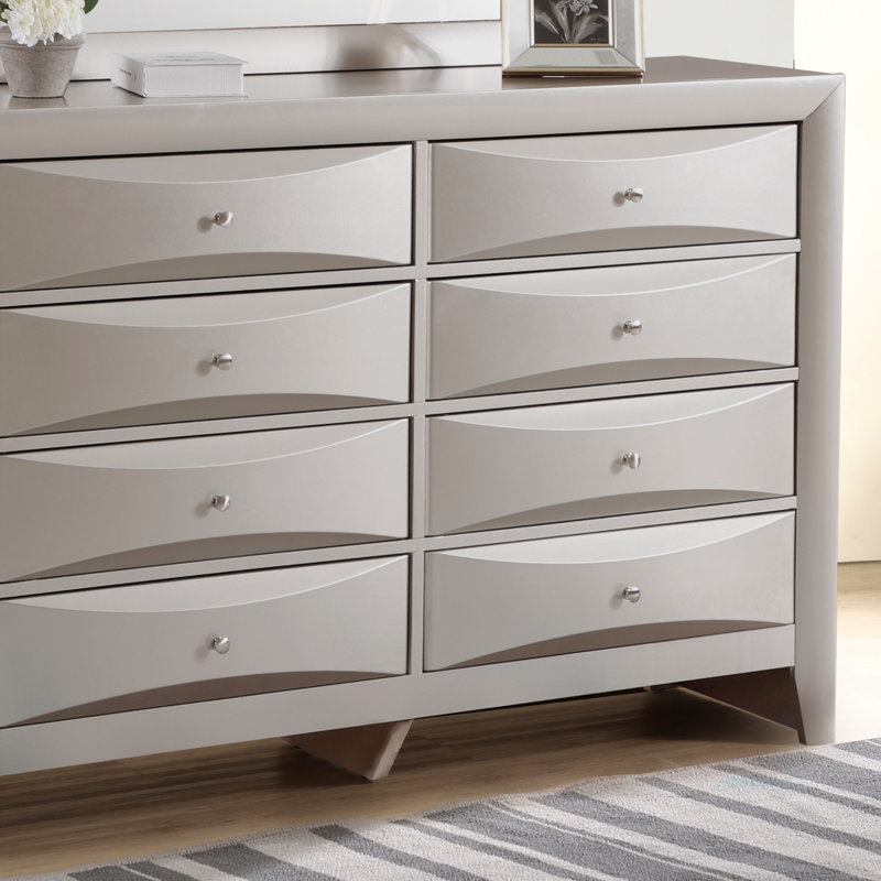 Commode, Champagne