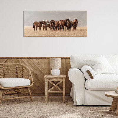Toile Montana Mares Herd, conception de Christy Berry