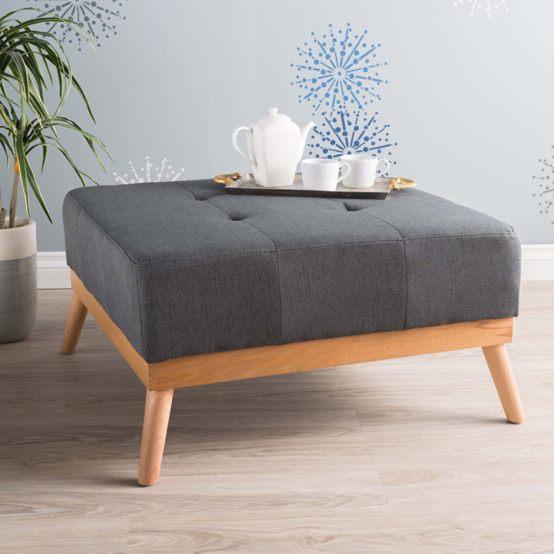 Repose-pieds confortable, parfait pour le repose-pieds, ajoutant de la polyvalence à votre salon