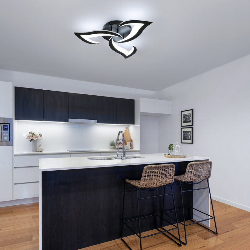 Brianie 33W 3-Head Led Flush Mount Ceiling Light, Black, White Light 6000K