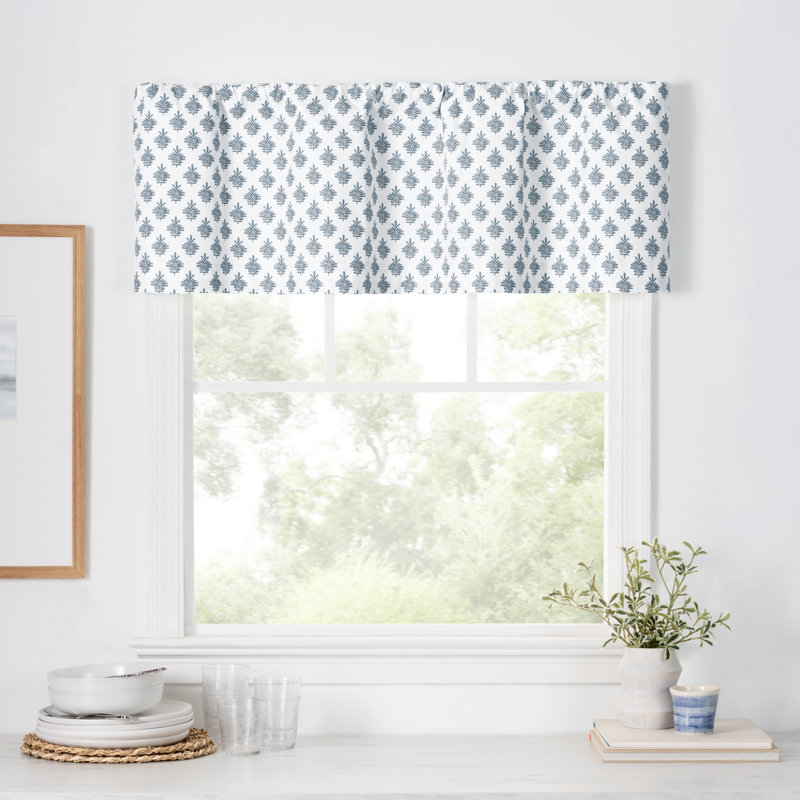 Milsap Tailored Curtain Valance, Blue