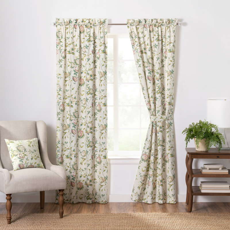 Panneau de rideau semi-diaphane avec passe-tringle Erie, Vert, L 41 po x L 84 po