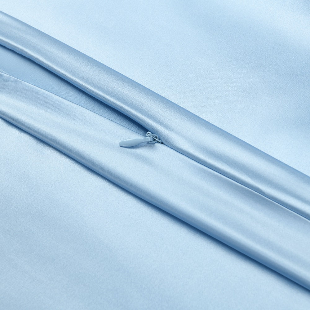Baleine Silk Pillowcase, Blue, Standard