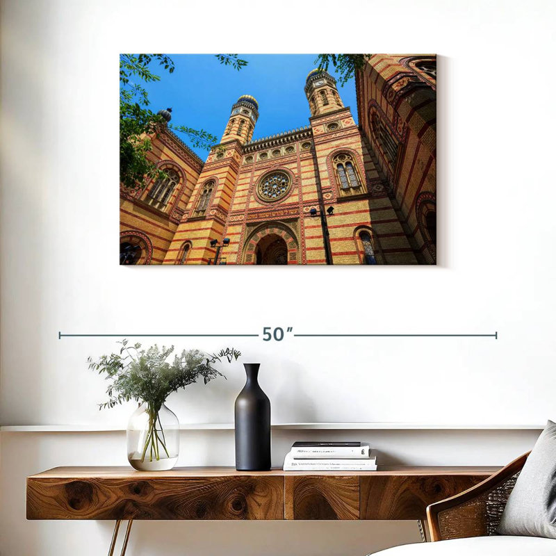 Budapest Great Synagogue, 24" H x 36" W