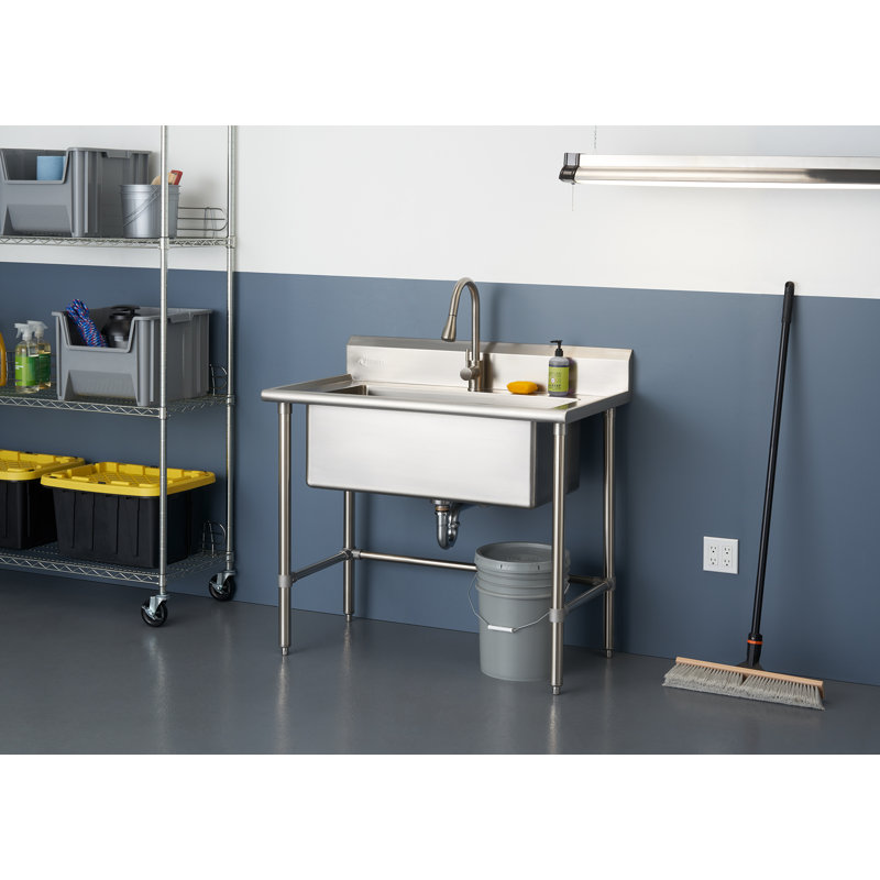 Évier utilitaire en acier inoxydable avec robinet coulissant l 41,7 po x P 24 po TRINITY EcoStorage
