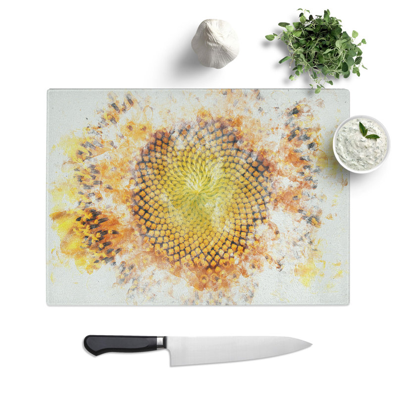 Tempered Glass the Eye of a Yellow Sunflower Chopping Board, 20 cm x 28.5 cm