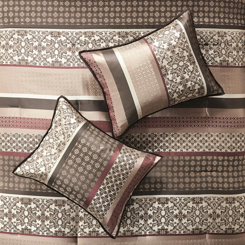 Couette rouge Queen 7 pièces - Traditionnelle, , , 100 % Coussins décoratifs à volants, Couette à imprimé géométrique, Garnissage doux,
