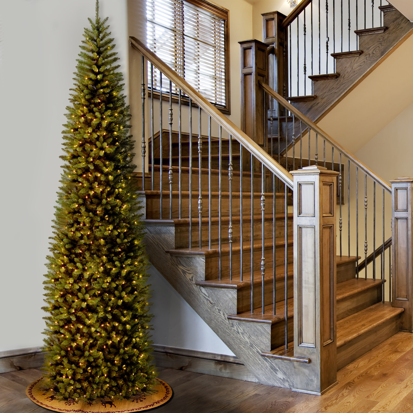 Levit Kingswood 16' Pre-Lit Fir Christmas Tree, 12'