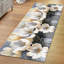 Tapis chic à motif géométrique non tissé doux avec motifs géométriques parfaits pour rehausser la beauté de votre salon ou de votre chambre à coucher-114330171