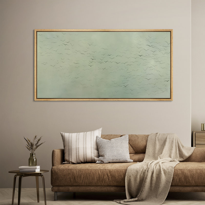 Volée d'oiseaux dans le ciel, toile encadrée - Art vert minimaliste doux inspiré de la nature, Naturel, H 30 po x l 60 po