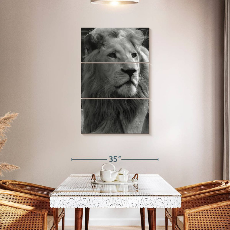 Lion monochromatique Brampt, H 32 po x l 20 po