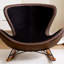 Chaise berçante de salon Swan