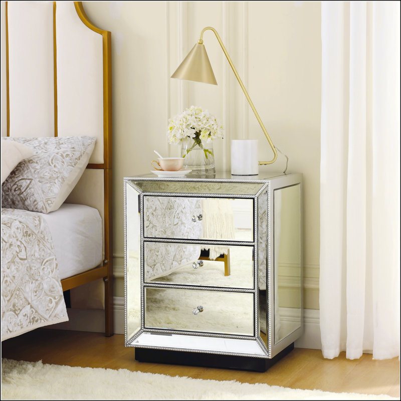 Armoire à miroir à trois tiroirs argentée l 22 po x P 16 po x 26,8 po