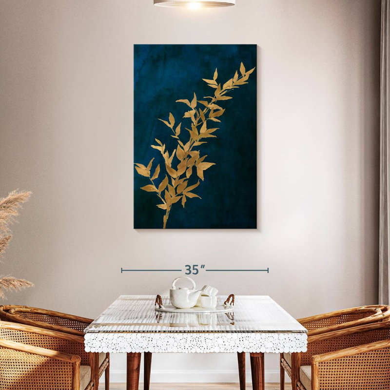 Harnek, feuilles d'or sur bleu marine II, H 45 po x l 30 po