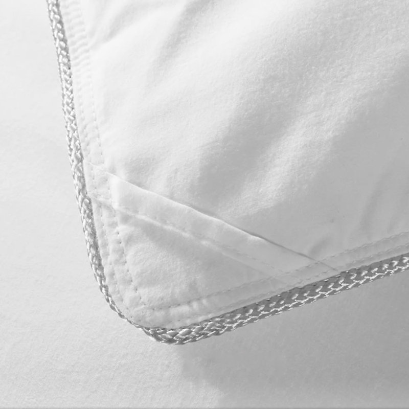 All Season Goose Down Comforter with Corner Tabs 750In³/Oz Fill Power , Queen Down Comforter