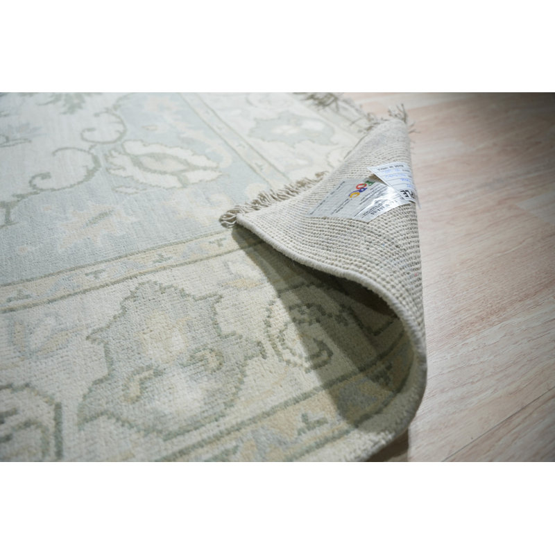 Hand Knotted Wool Floral Area Rug