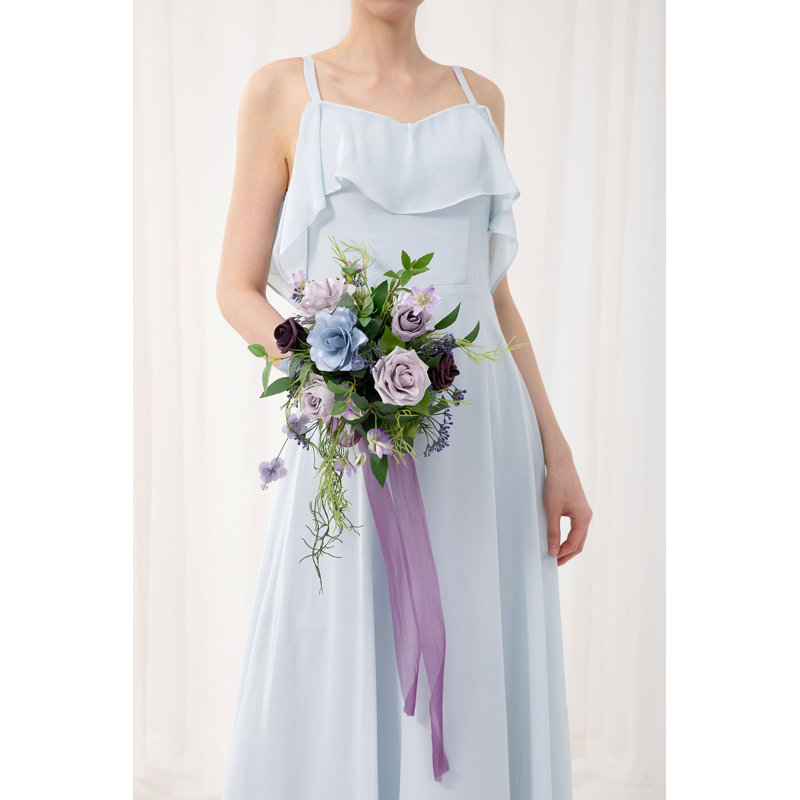 Bouquet de demoiselle d'honneur Ling's Moment dans un rêve violet éthéré, Prune foncée