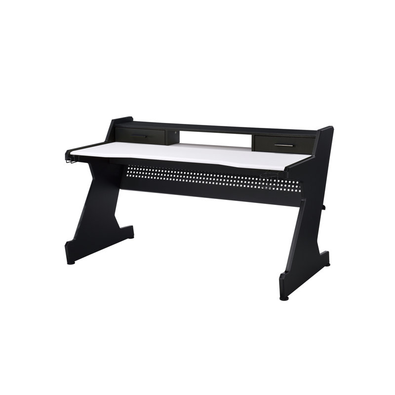 Bureau de jeu noir et blanc