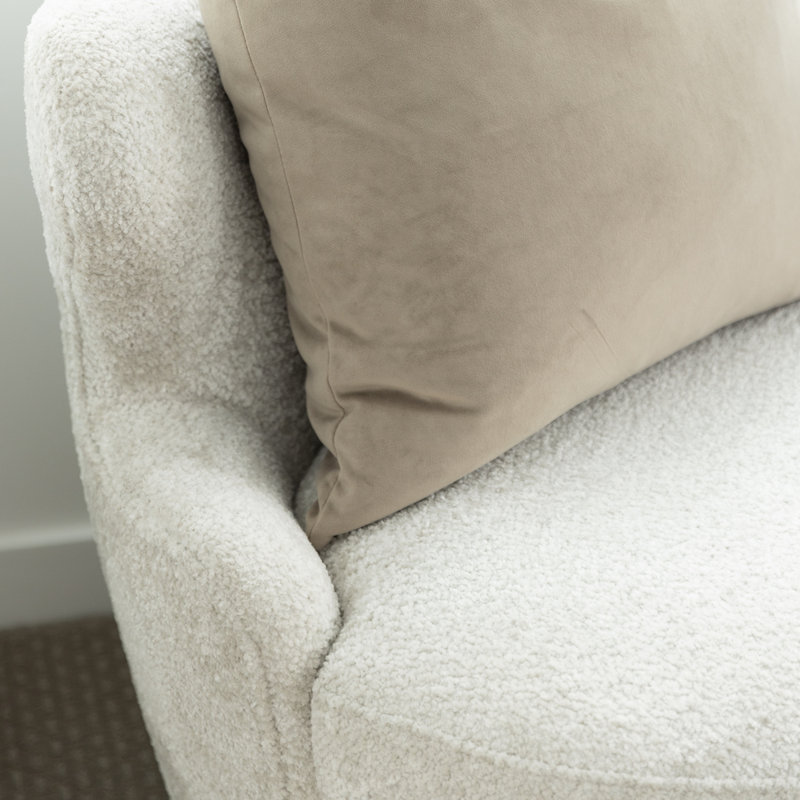 Club Chair Chair with Ottoman