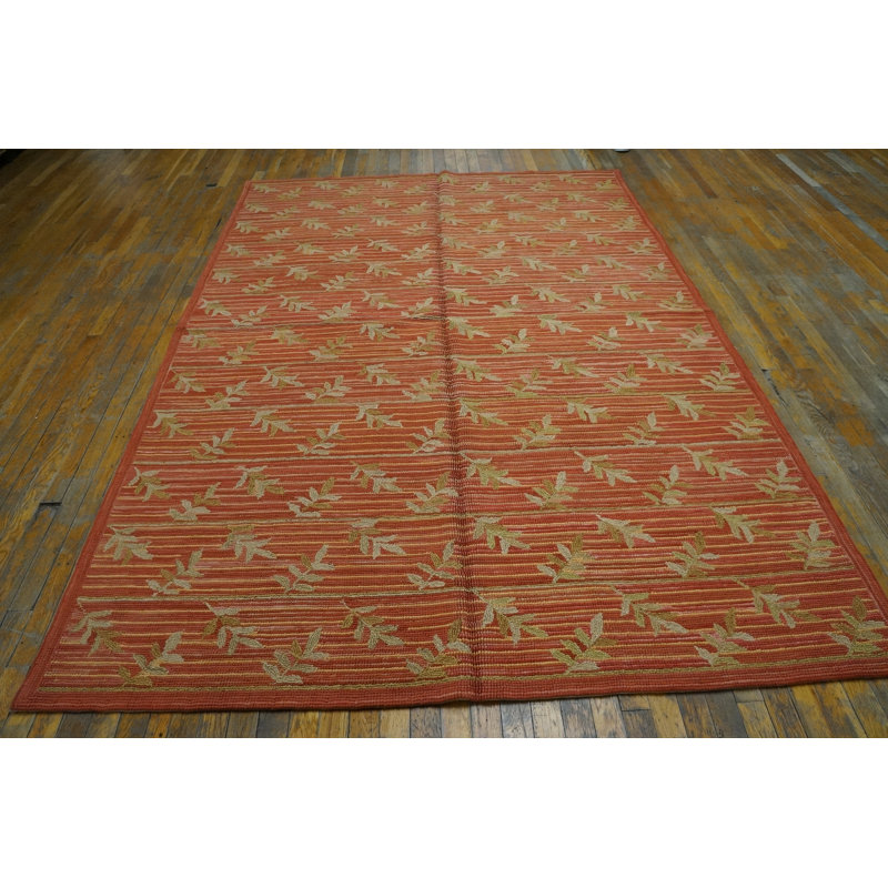 Hand Hooked Wool Floral Area Rug, Rectangle 6' x 9'