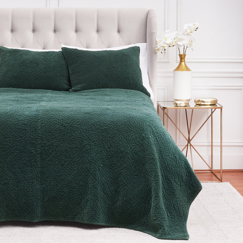 Vela Juniper Cotton Blend Quilt Set