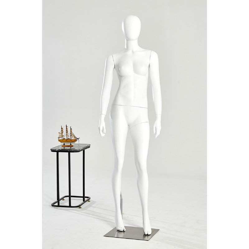 Ikramudeen People Statue, White