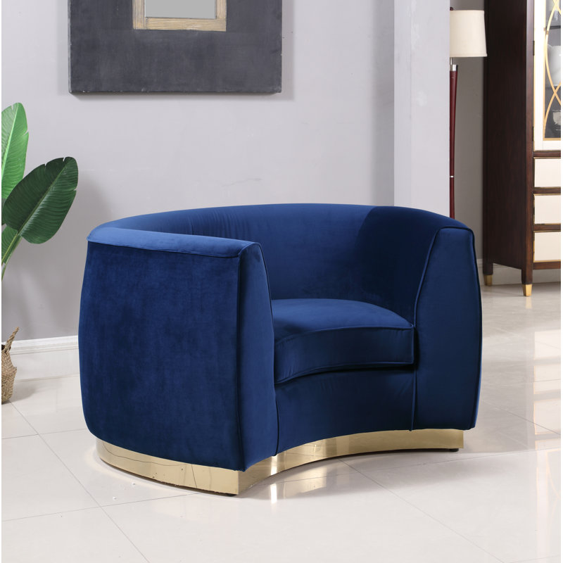 Fauteuil demi-tonneau en velours Breccan, Velours marine, Or