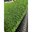 Gazon polyvalent pour animaux avec drainage en polyéthylène de conception moderne, idéal pour les terrasses