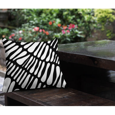 Coussin décoratif intérieur / extérieur Chase Tribal Abstract