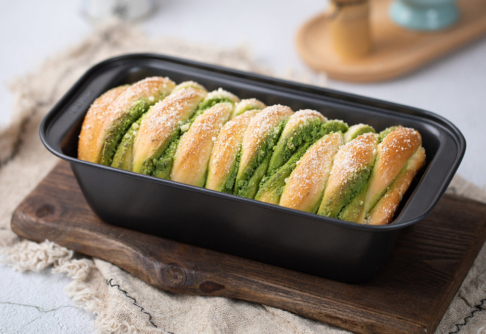 Bread & Loaf Pans